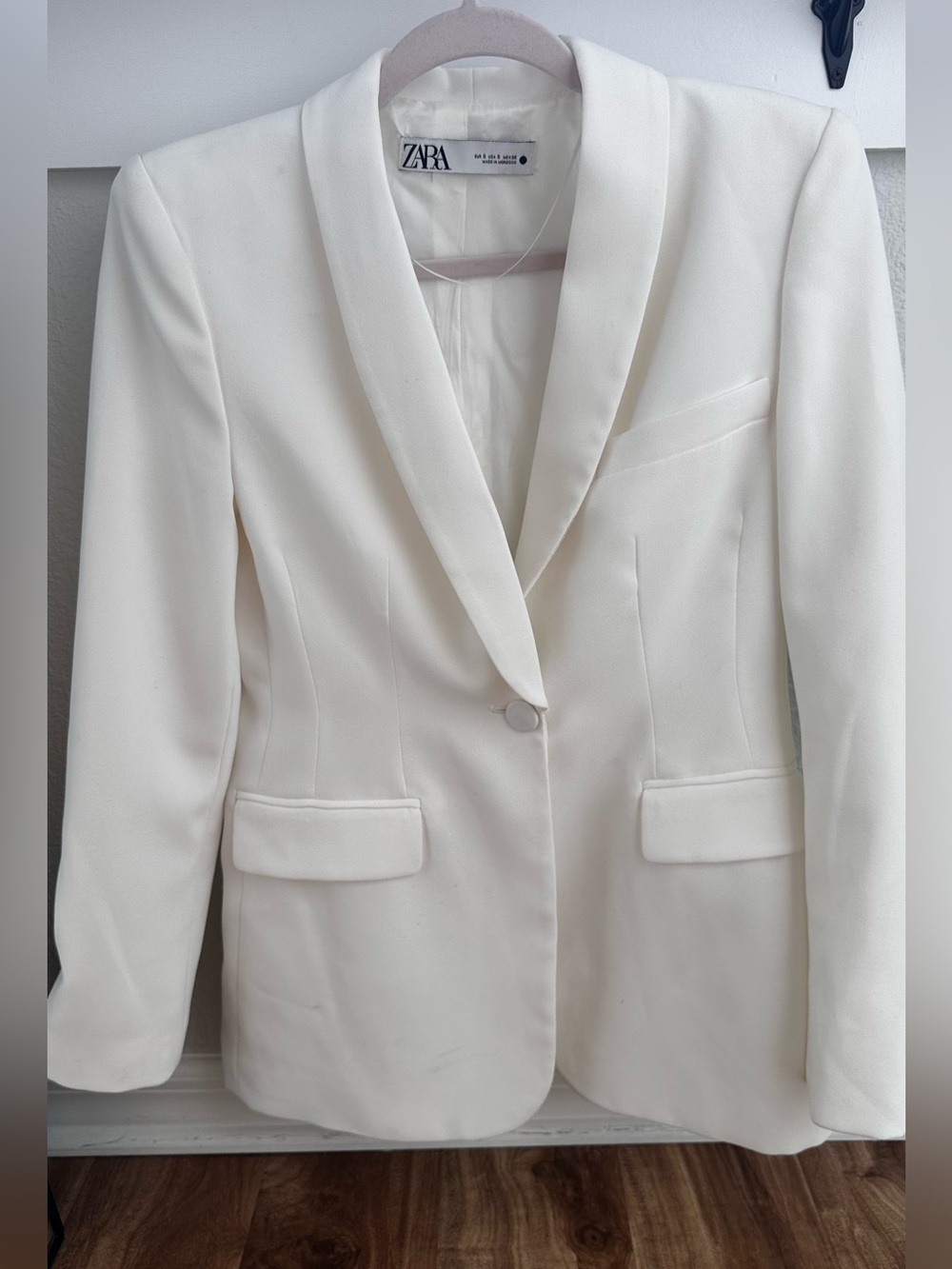 Zara White Tuxedo Blazer Size Small Tailored Shawl Collar